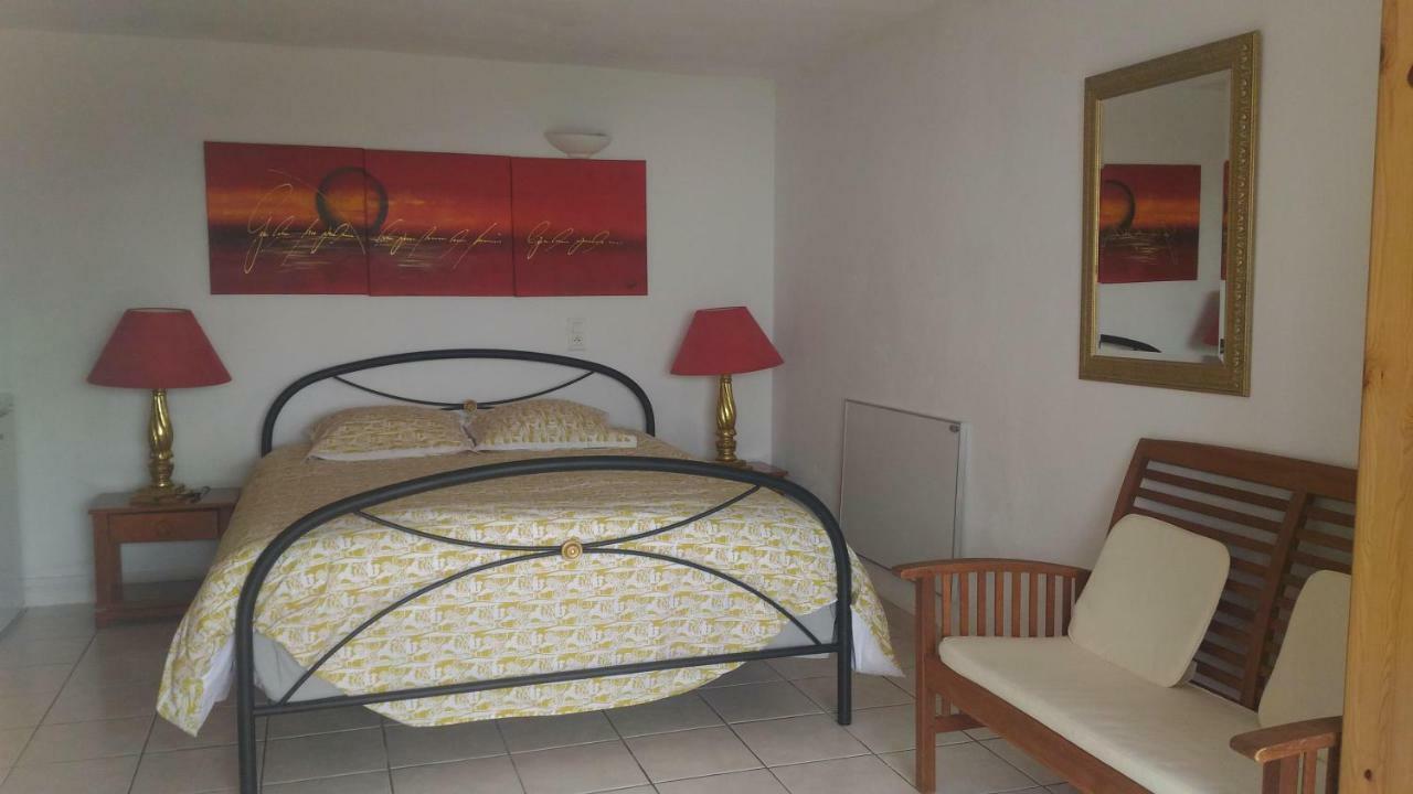Aparthotel La Coccinelle Île du Levant Exterior foto
